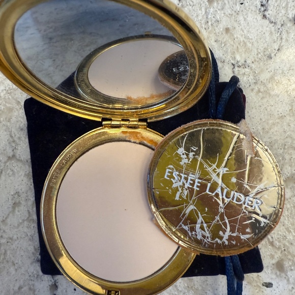 Vintage Estée Lauder Pressed Powder American Flag Compact - Picture 6 of 9